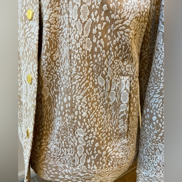 ISSAC MIZRAHI  ~ Animal Print Snap Front Jacket Tan w/White Print - Picture 4 of 9